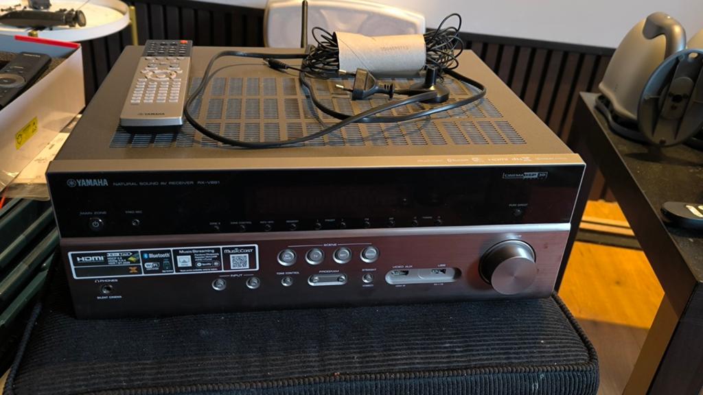 Yamaha RX-V681 AV Receiver - Zo goed als nieuw, Ophalen, Yamaha, Zo goed als nieuw, 120 watt of meer