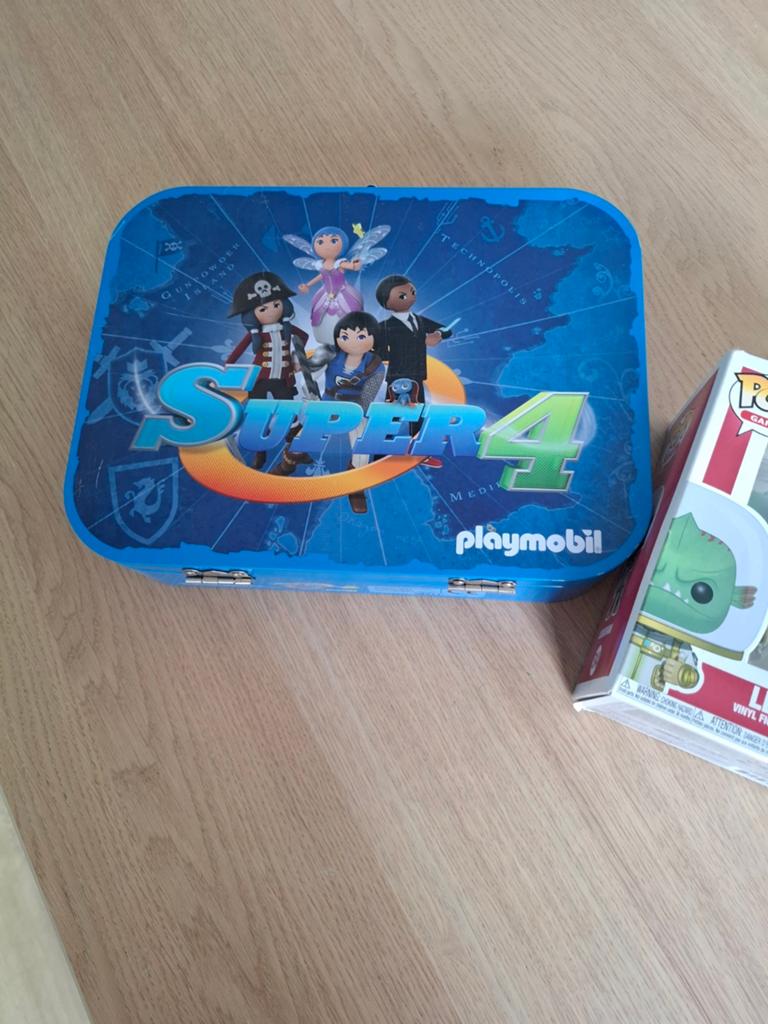 Playmobil Super 4 Puzzel in Blikken Doos en fortnite poppetj, Ophalen of Verzenden, Meer dan 50 stukjes