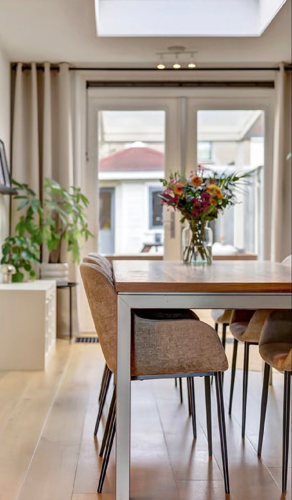 Xooon Eettafel 220x100 cm - Nette staat, Ophalen, Gebruikt, 100 tot 150 cm, 200 cm of meer
