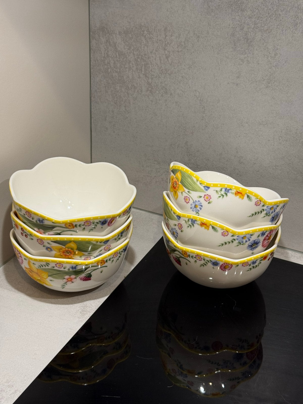 6x Villeroy & Boch Spring Awakening Schalen, Handbeschilderd, Porselein of Keramiek, Schaal, Rond
