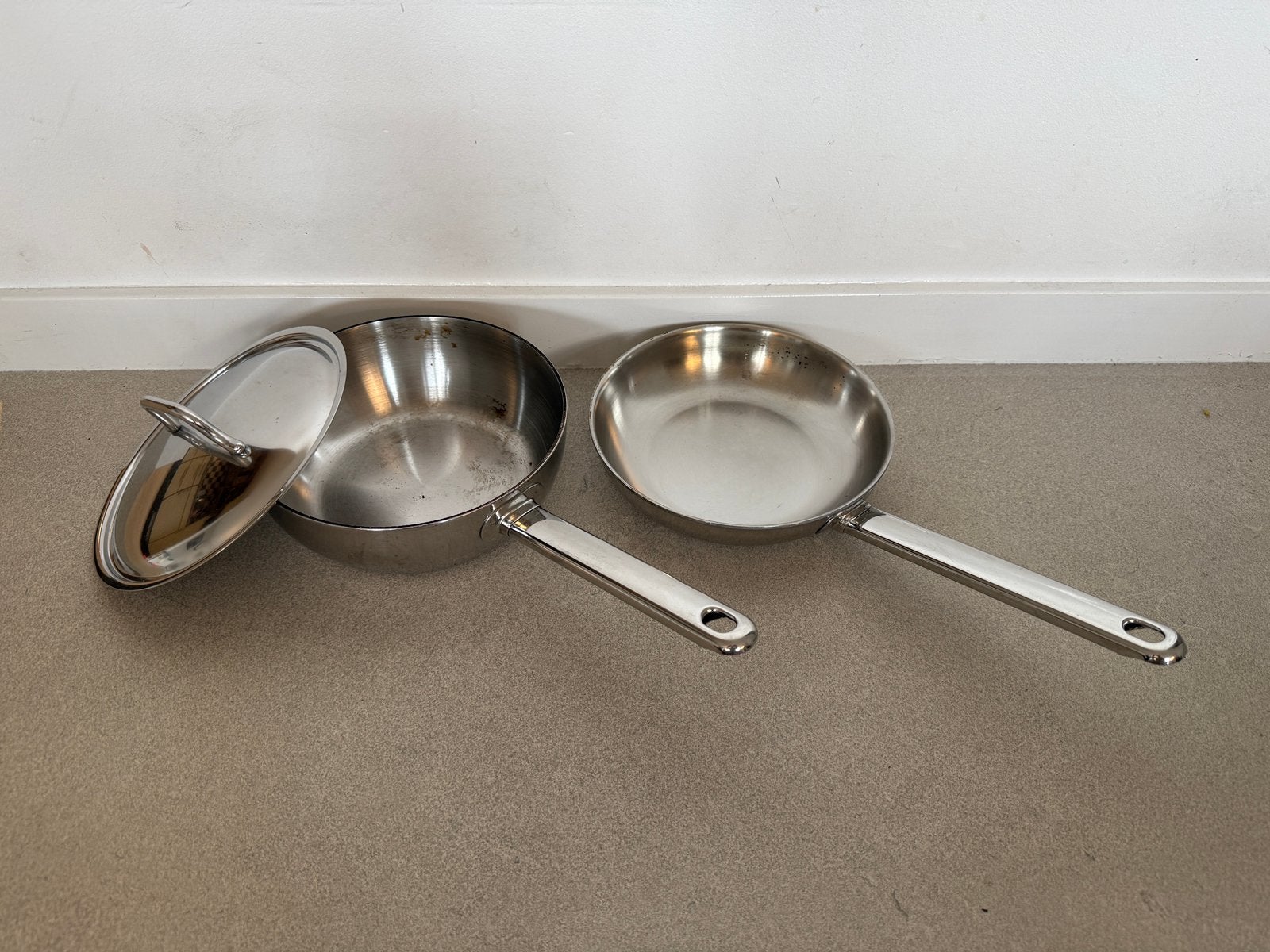 2 Demeyere Pannen, Huis en Inrichting, Keuken | Potten en Pannen, Ophalen of Verzenden, Rvs, Pannenset