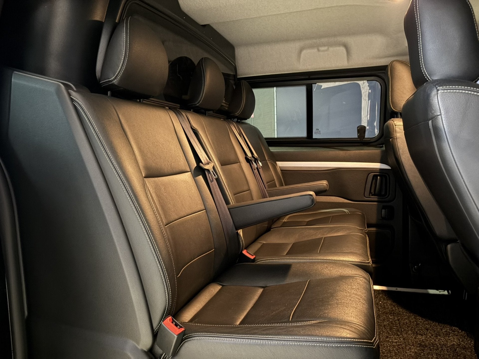Peugeot Expert 2.0 BlueHDI 177pk Automaat L3H1 Dubbele Cabin, Dealer onderhouden, Gebruikt, 4 cilinders, 2500 kg