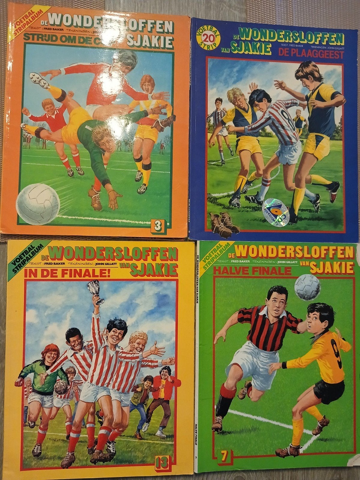 Wondersloffen van Sjakie Voetbal Stripalbum - 4 delen, Ophalen of Verzenden