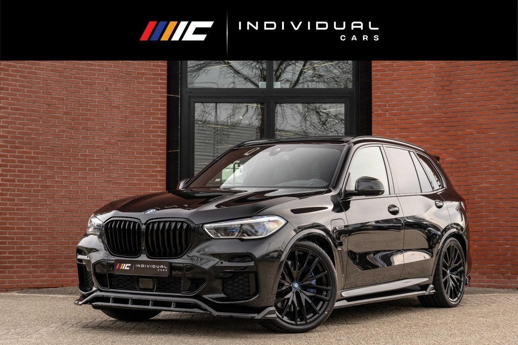 BMW X5 xDrive45e M-Sport Performance Laser B&W Trekhaak, Automaat, Gebruikt, 394 pk, Zwart