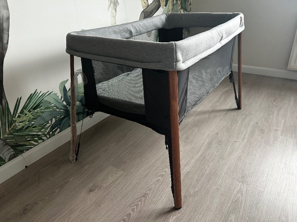 Campingbed van Maxi Cosy, Ophalen, Zo goed als nieuw, Reisbedje