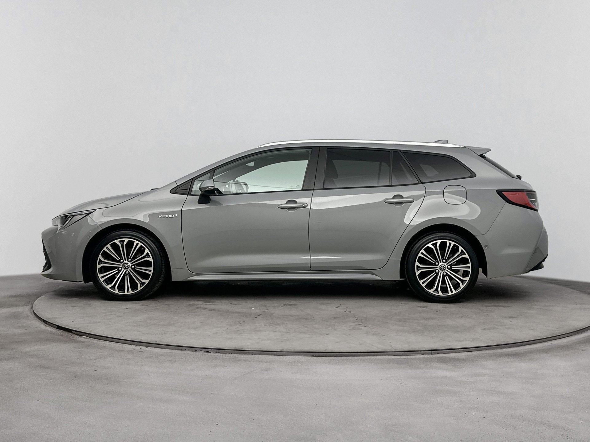 Toyota Corolla Touring Sports 2.0 Hybrid Style | Voorruit-St, Auto's, Gebruikt, 4 cilinders, 179 pk, Corolla