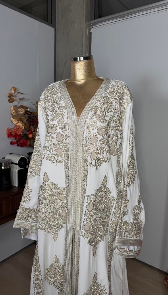 Takchita takshita wit maat L, Ophalen, Overige typen, Wit, Maat 46/48 (XL) of groter