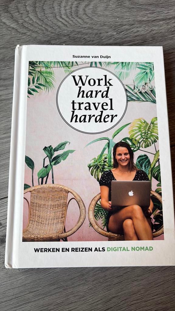 Suzanne van Duijn - Work hard, travel harder, Boeken, Reisgidsen, Zo goed als nieuw, Reisgids of -boek, Europa, ANWB, Ophalen of Verzenden