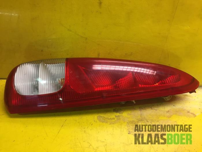 Achterlicht rechts van een Daewoo Tacuma, Ophalen of Verzenden, 12 maanden garantie, Gebruikt, Daewoo