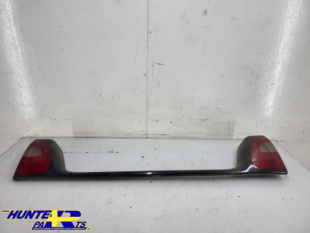 Achterklep reflector Volvo 850 ('91-'96) 9133726, Auto-onderdelen, Gebruikt, Ophalen of Verzenden, Volvo, Volvo
