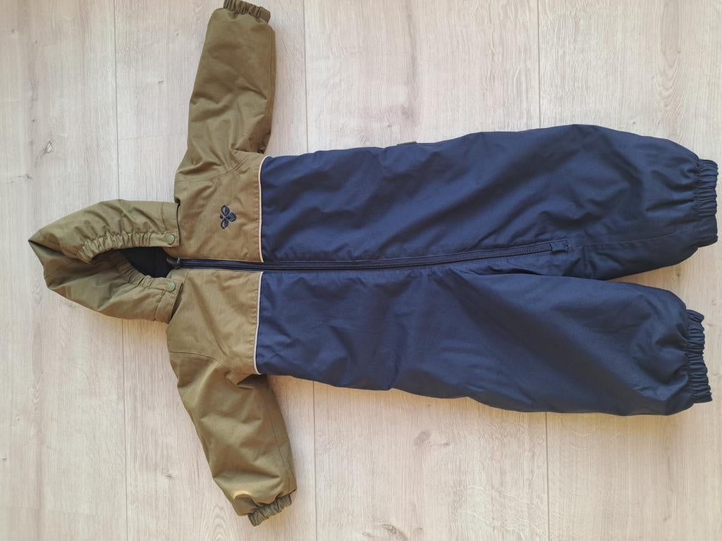 Zgan Skipak / Sneeuwpak Hummel Snoopy Tex Snowsuit maat 80, Kinderen en Baby's, Babykleding | Maat 80, Ophalen of Verzenden, Zo goed als nieuw