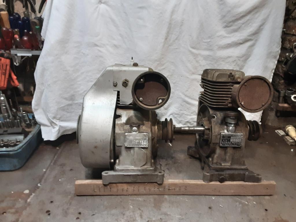 Oude Bernard Moteurs met vertraging voor onderdelen, Doe-het-zelf en Verbouw, Motoren, Ophalen, Gebruikt, Elektromotor, Minder dan 1400 rpm