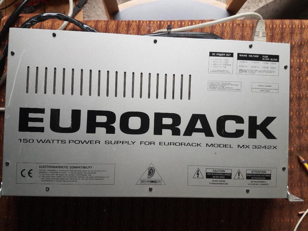 behringer, Ophalen, Zo goed als nieuw, Minder dan 5 kanalen