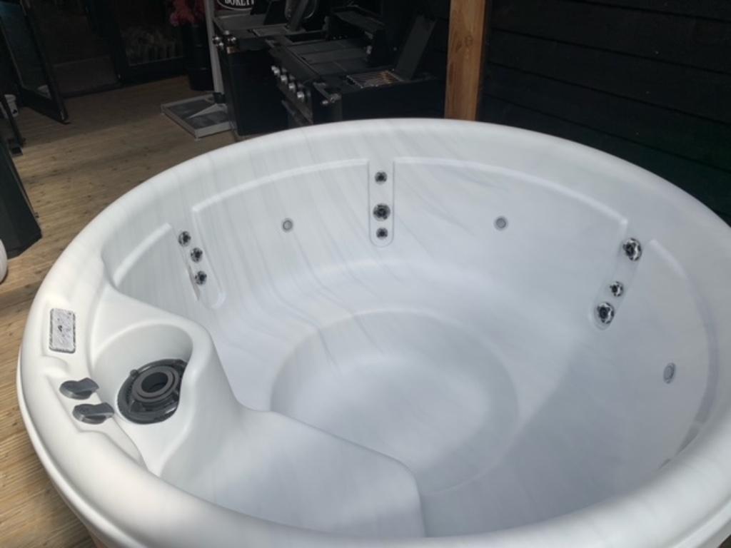 USA MADE Nordic Spa I Demo-model I 2025 opruiming!, Ophalen, 8431 NA, Buurstede 17, Wellness4Fun, Trap