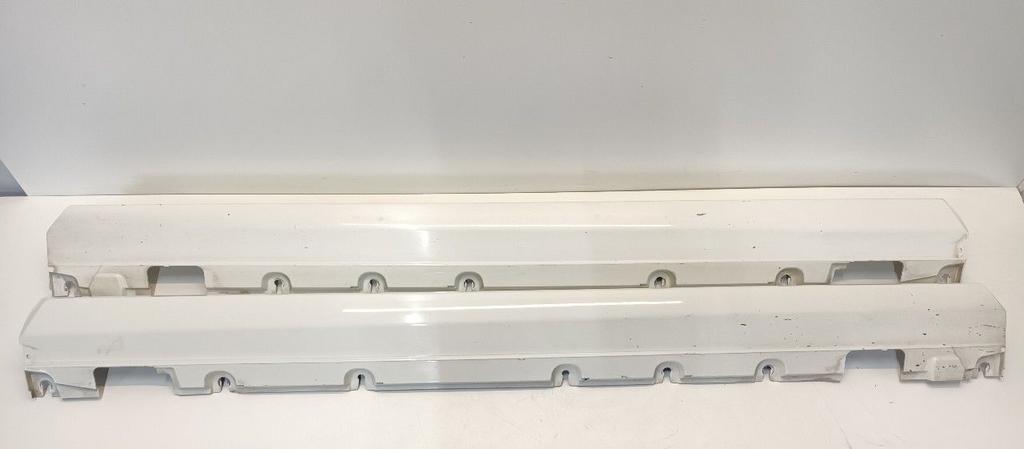 Sideskirt set Mercedes-Benz GLK, Onderdelen@venauto.nl, Van der Ven Autorecycling B.V., Gebruikt, Ettenseweg 76, 4706 PB Roosendaal, The Netherlands