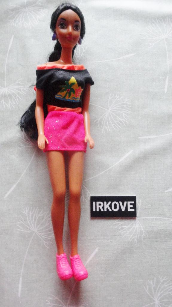 BARBIE VAN MATTEL * Jasmin *, Verzamelen, Poppen, Verzenden, Zo goed als nieuw, Pop