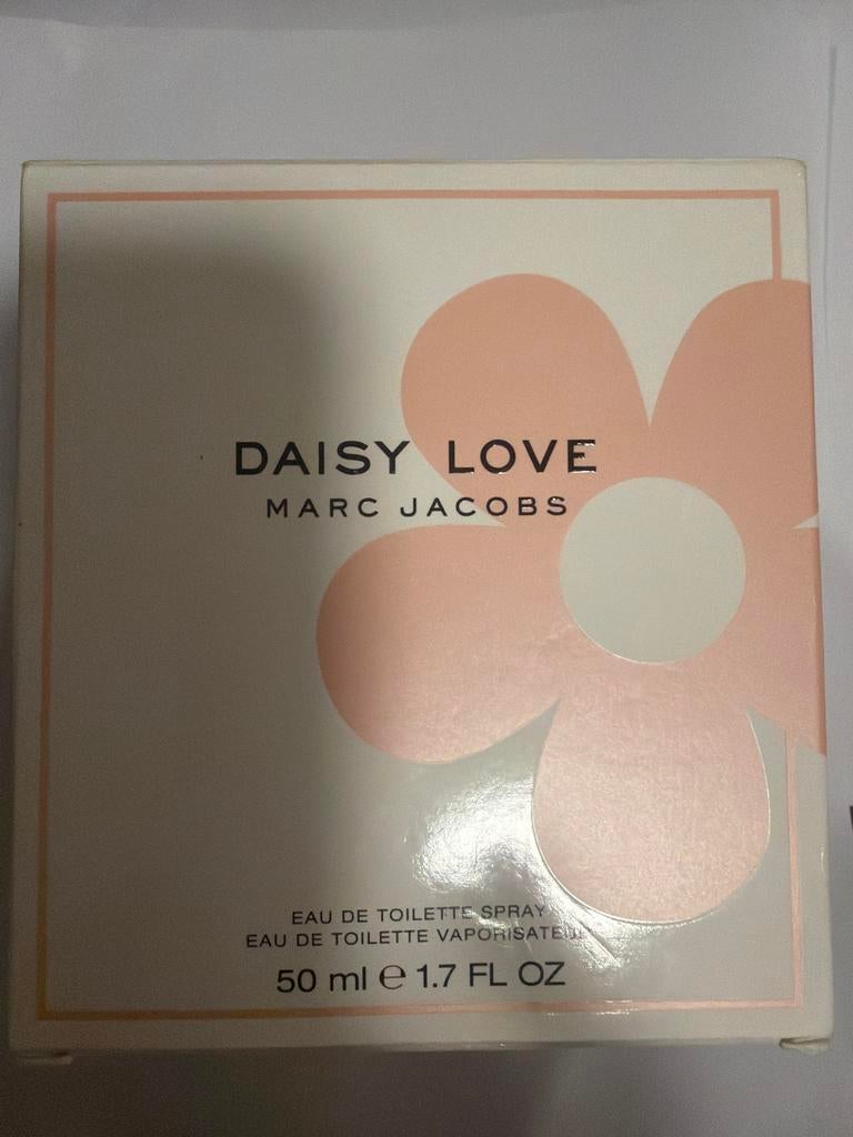 Marc Jacobs Daisy Love 50ml - Nieuwstaat, Sieraden, Tassen en Uiterlijk, Uiterlijk | Parfum, Ophalen of Verzenden, Zo goed als nieuw