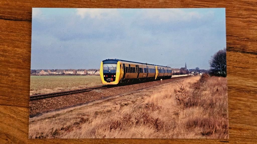 Foto TREIN NS Nederlandse Spoorwegen DM90 Diesel Buffel, Verzamelen, Spoorwegen en Tramwegen, Verzenden, Gebruikt, Trein, Kaart of Prent