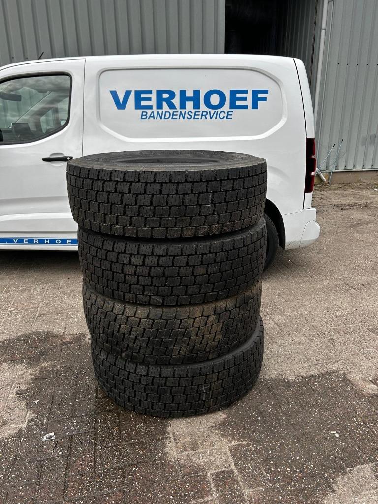 295/60R22.5, 315/60R22.5, 295/80R22.5, 275/70R22.5 covers, Auto-onderdelen, Vrachtwagen-onderdelen, Ophalen, DAF, Overige Auto-onderdelen