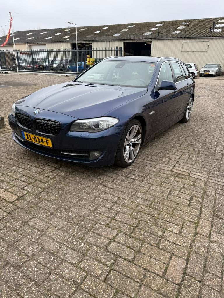 BMW 5-Serie 2.0 520D Touring AUT 2012 Blauw, Auto's, BMW, Achterwielaandrijving, 1995 cc, 2000 kg, Blauw
