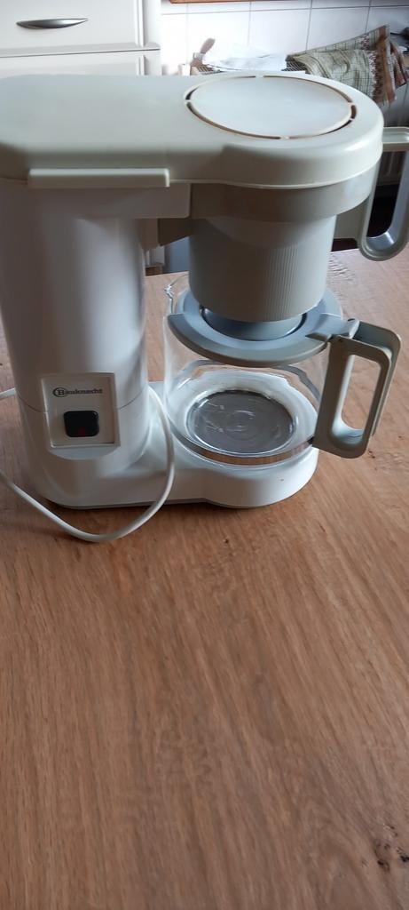 Bauknecht Koffiezetapparaat - Betrouwbaar en eenvoudig, Afneembaar waterreservoir, Gebruikt, Koffiemachine, Gemalen koffie