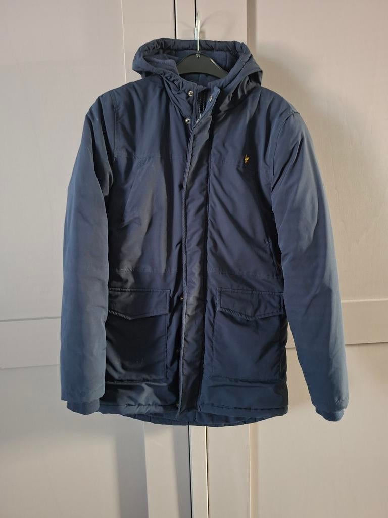 Donkerblauwe winterjas van Lyle & Scott, Kinderen en Baby's, Kinderkleding | Maat 170, Lyle & Scott, Ophalen of Verzenden, Zo goed als nieuw