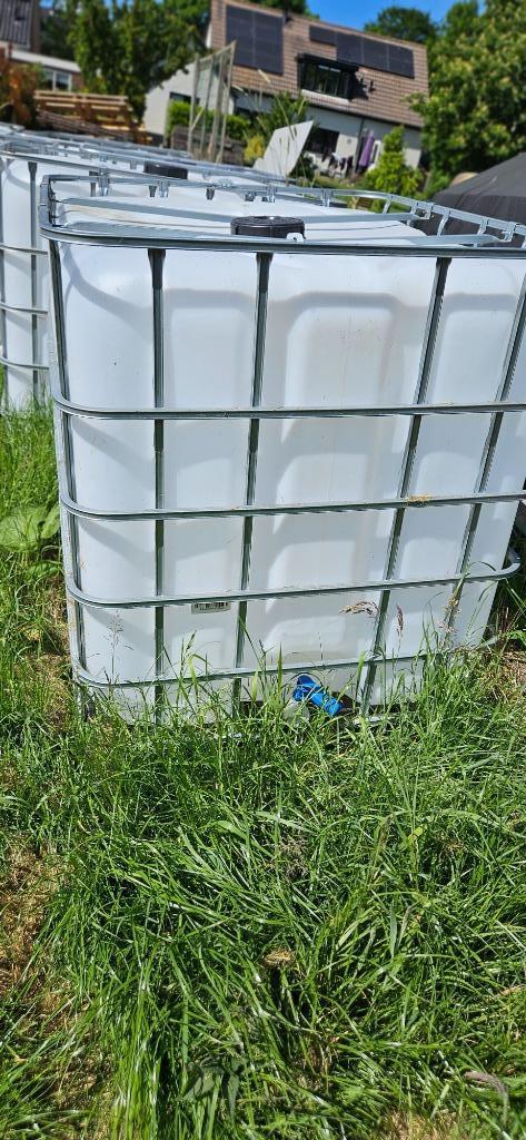 mooie als nieuwe IBC, Ophalen, Kunststof, Met kraantje, 150 liter of meer