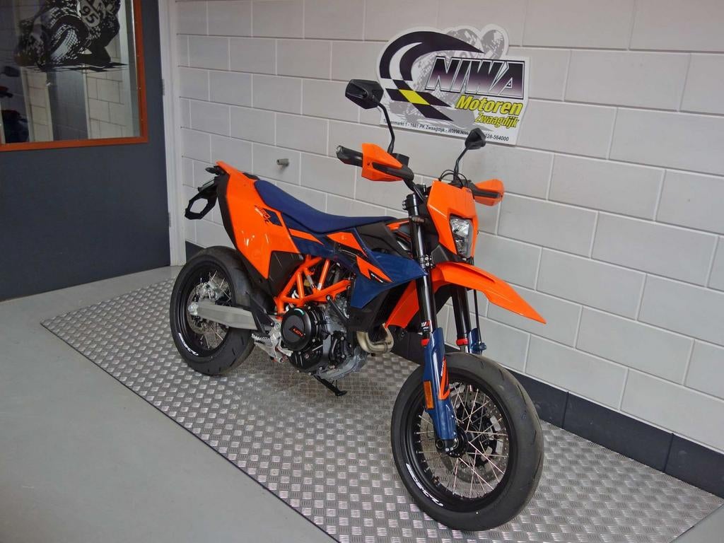 KTM 690 SMC R (bj 2026), Motoren, Motoren | KTM, KTM, Bedrijf, Onbekend, Meer dan 35 kW