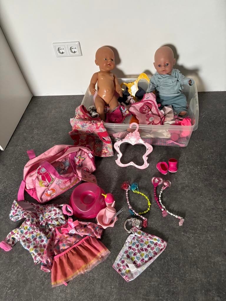 Baby born set, Ophalen of Verzenden, Zo goed als nieuw, Babypop