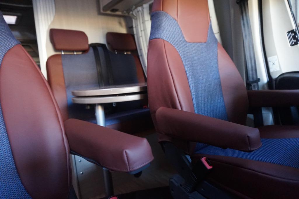 Camper bekleding op maat. Opnieuw campers stofferen, Diensten en Vakmensen, Reparatie en Onderhoud | Caravans en Campers, Garantie
