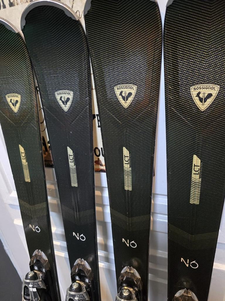 ROSSIGNOL NOVA N6 DAMES LIGHT SKIS, Rossignol, Ophalen of Verzenden, Zo goed als nieuw, Carve