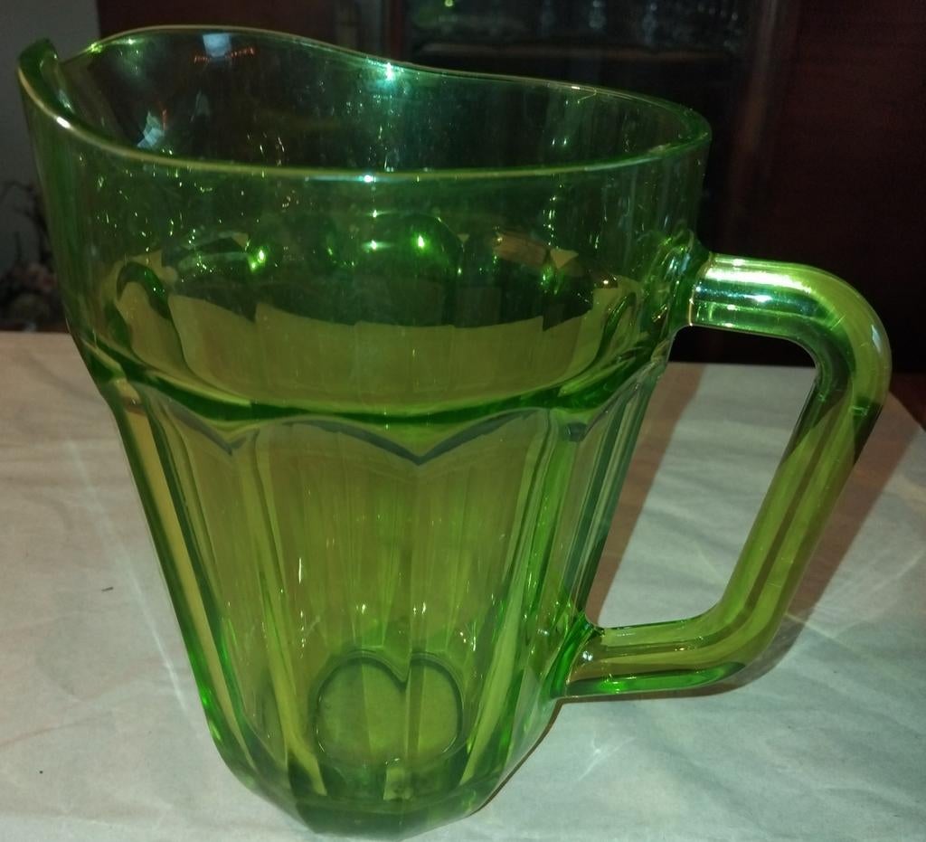 Vintage Fris groene Waterkan / Sapkan, Antiek en Kunst, Antiek | Glas en Kristal, Ophalen of Verzenden