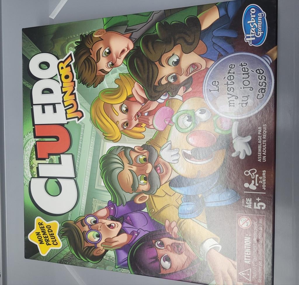 Cluedo Junior - Het Mysterie van het Kapotte Speelgoed, Nieuw, Ophalen of Verzenden, Hasbro Gaming, Vijf spelers of meer