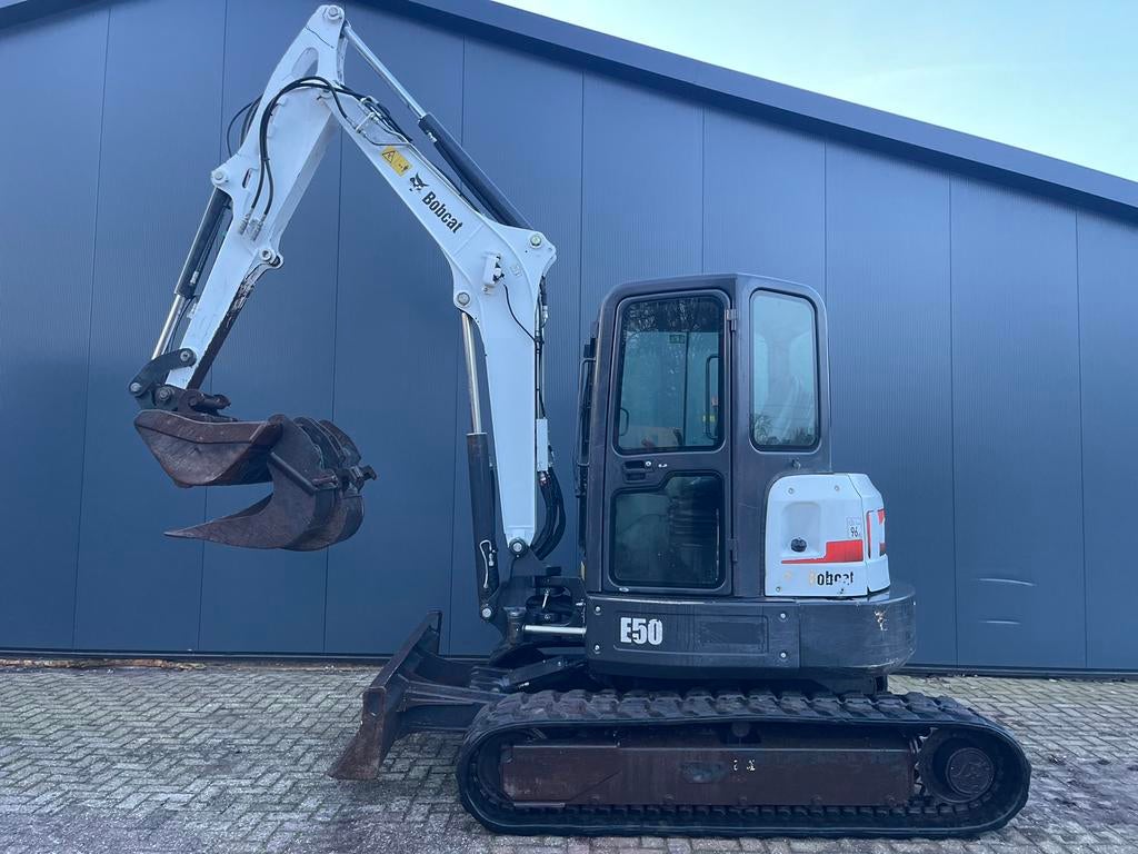 Minigraver bobcat e50 ton 5 top machine, Zakelijke goederen, Machines en Bouw | Kranen en Graafmachines, Ophalen, Graafmachine