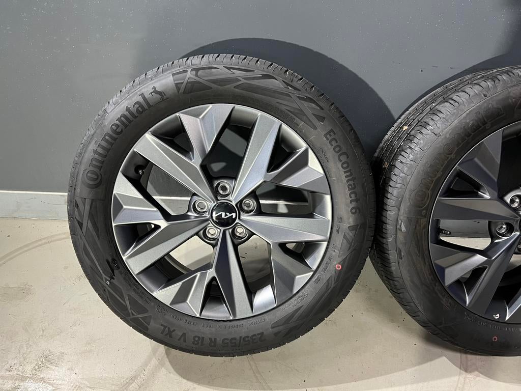 Kia Sportage Gtline 18 inch velgen demoset Origineel Conti, 18 inch, Banden en Velgen, Ophalen of Verzenden, 235 mm