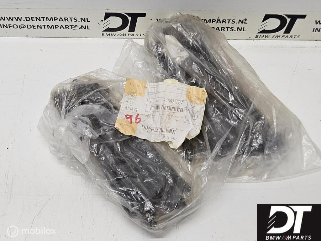 2x set cylinderkop bouten BMW N63 S63 S68 BMW 11127607557, Nieuw, Ophalen of Verzenden, BMW