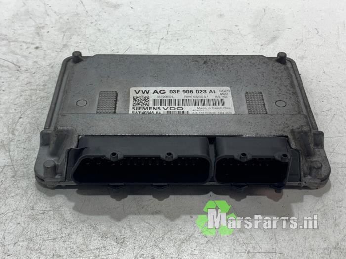 Computer Motormanagement van een Volkswagen Polo