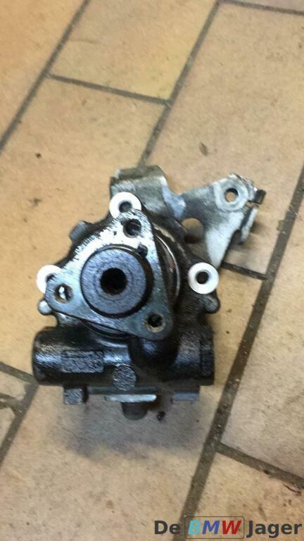 Stuurbekrachtigingspomp BMW 5 serie E60 E61 M54 32416766190, Gebruikt, Ophalen of Verzenden, BMW, BMW