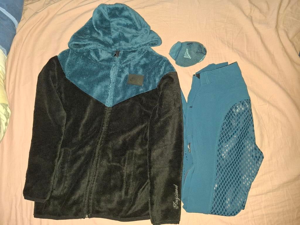 134 / 140 paardrij kleding vest , broek en sokken, Dieren en Toebehoren, Paardrijkleding, Ophalen of Verzenden, Zo goed als nieuw
