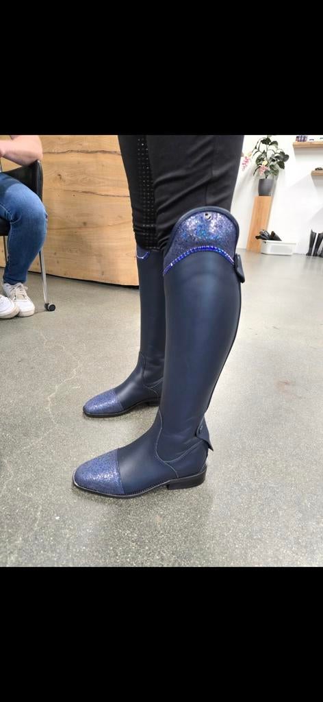 Prachtige blauwe rijlaarzen van het merk Lipica., Dieren en Toebehoren, Ophalen of Verzenden, Dressuur, Schoeisel