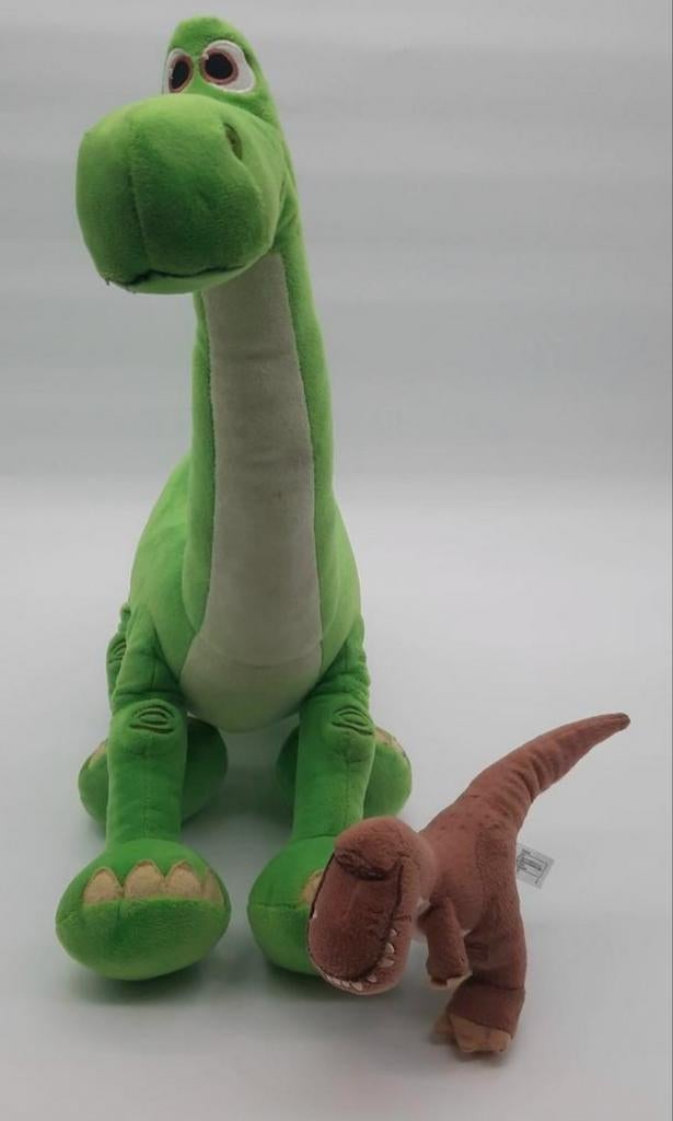The Good Dinosaur Arlo (groot) en Butch knuffels, Verzamelen, Disney, Zo goed als nieuw, Knuffel, Overige figuren, Ophalen of Verzenden