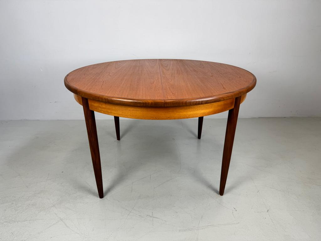 Vintage ronde tafel G-Plan., Huis en Inrichting, Tafels | Eettafels, Zo goed als nieuw, 100 tot 150 cm, 100 tot 150 cm, Rechthoekig