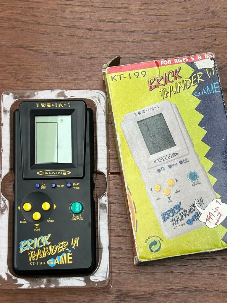 Brick Thunder VI - Handheld Game - KT-199, Spelcomputers en Games, Spelcomputers | Atari, Overige modellen, Ophalen of Verzenden