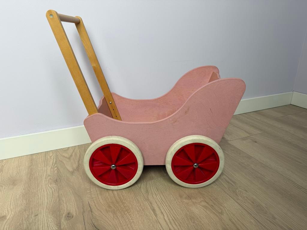 Houten roze kinderwagen, Ophalen, Gebruikt, Meisje