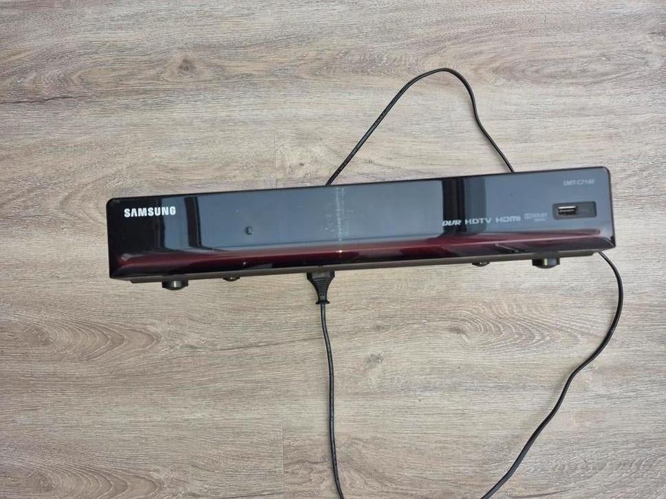Ziggo Samsung SMT-C7140 Digitale ontvanger Harddiskrecorder, Ophalen of Verzenden, Gebruikt, Harddiskrecorder
