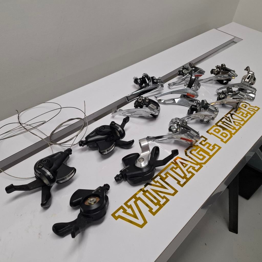 Partij (ca 8) MTB voorderailleurs plus shifters, Ophalen of Verzenden, Gebruikt, Derailleur of Ketting, Shimano
