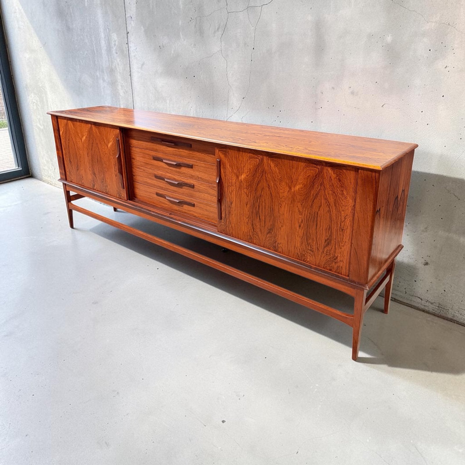 Vintage Scandinavisch dressoir / sideboard, Arnø, jaren ‘60, Ophalen, Met plank(en), Gebruikt, 200 cm of meer