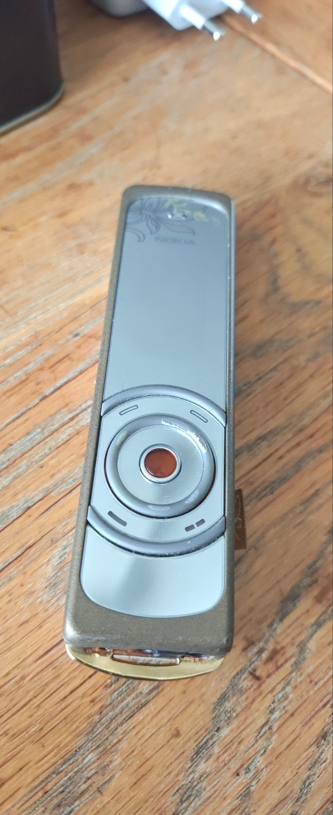 Nokia 7380 - Klassieke telefoon met Oplader, Telecommunicatie, Gebruikt, Ophalen of Verzenden, Minder dan 3 megapixel, Zonder simlock