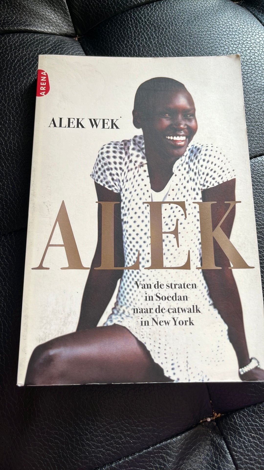 Alek Wek - Alek, Boeken, Ophalen of Verzenden, Gelezen, Alek Wek