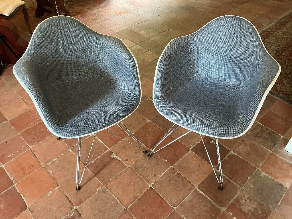 2 Originele Eames Vitra stoelen gestoffeerd, Huis en Inrichting, Ophalen, Gebruikt, Twee, Stof
